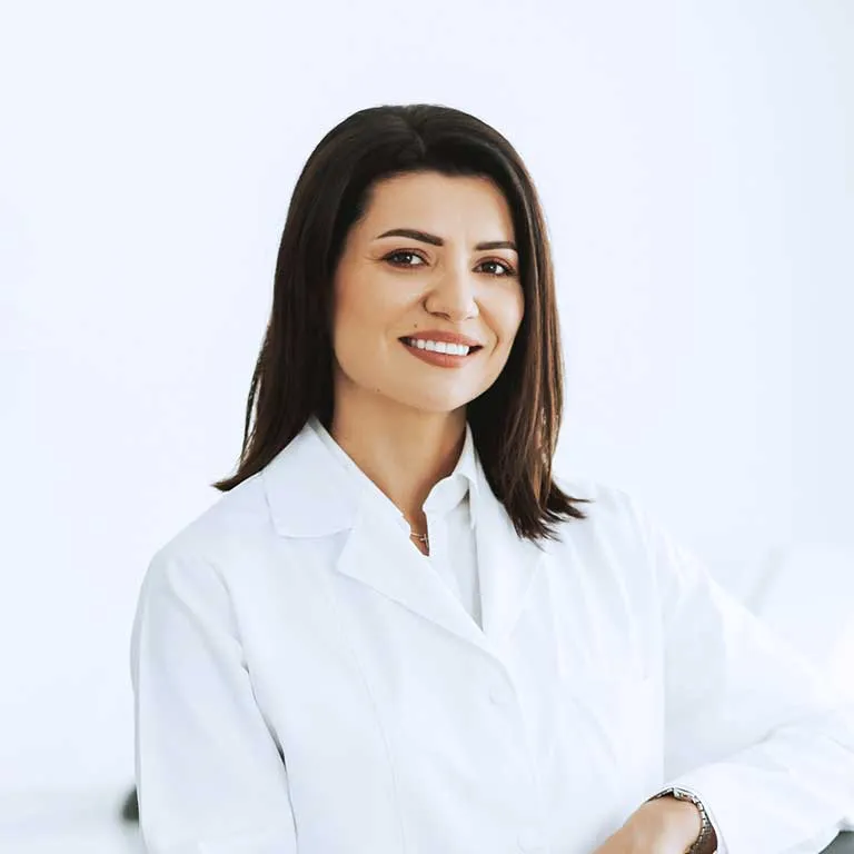 Dr Adina Silvia Tripon RaDent Center Sigmir