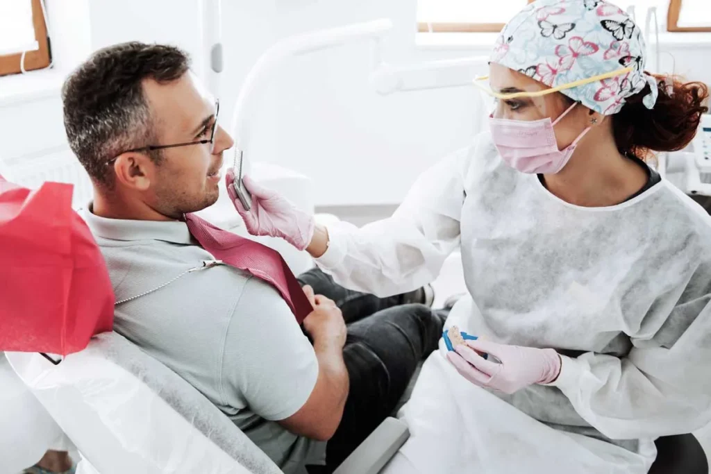 consultatie fatete dentare