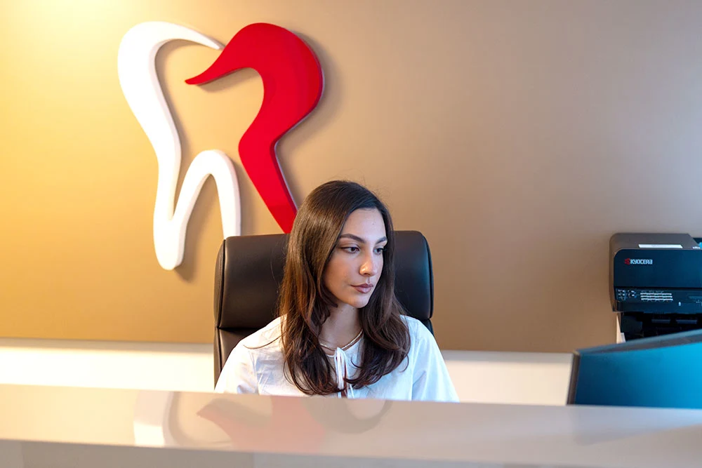 receptie-clinica-stomatologica-bucuresti