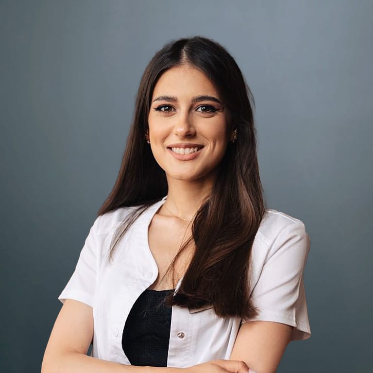 dr ioana pletea dentist parodontologie