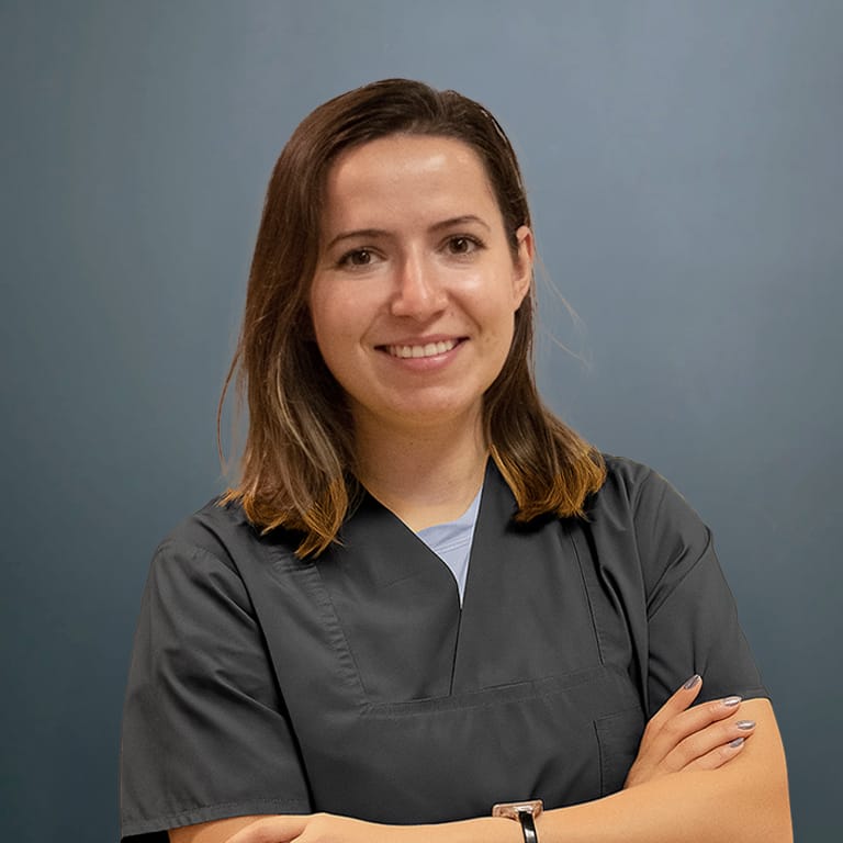 dr tiganus emilia dentist ortodont